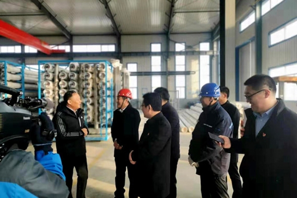 北票市委書(shū)記張秀軍走進(jìn)一諾環(huán)境產(chǎn)業(yè)園,踐行“不忘初心、牢記使命”主題教育 北票市委書(shū)記張秀軍走進(jìn)一諾環(huán)境產(chǎn)業(yè)園,踐行“不忘初心、牢記使命”主題教育